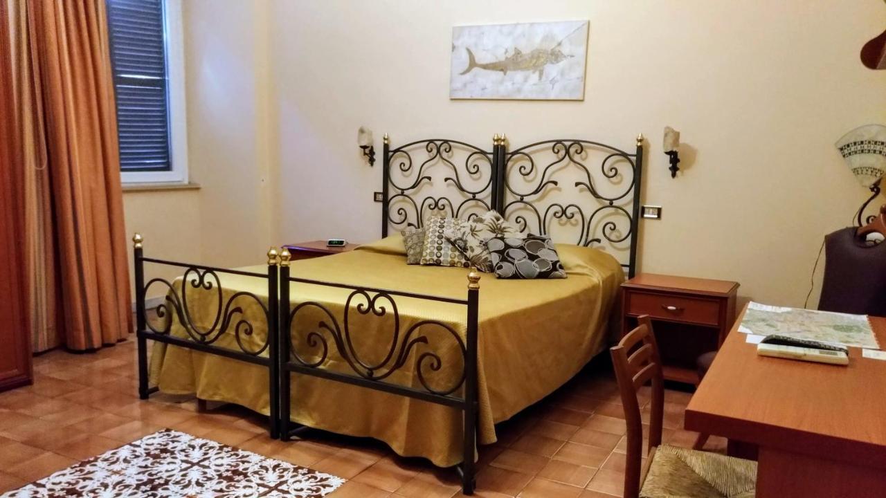 Nicolas Inn Rome Exterior photo