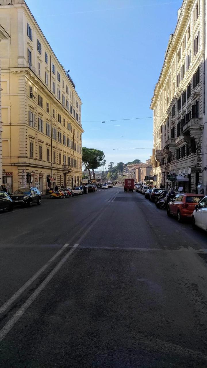 Nicolas Inn Rome Exterior photo